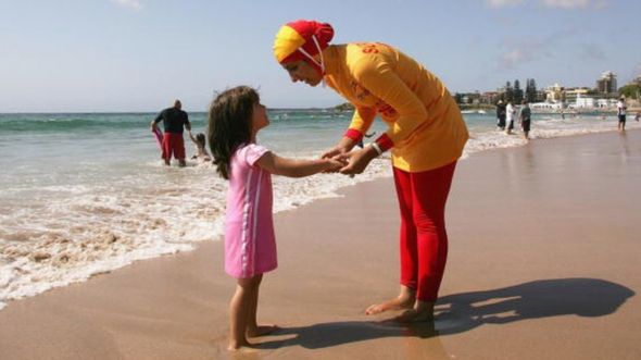 La primera modelo musulmana en posar en burkini