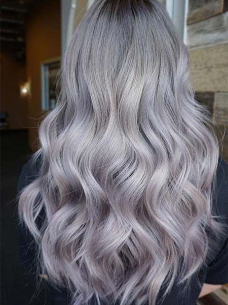 20 ideas de color de pelo de plata para las mujeres atrevidas 8