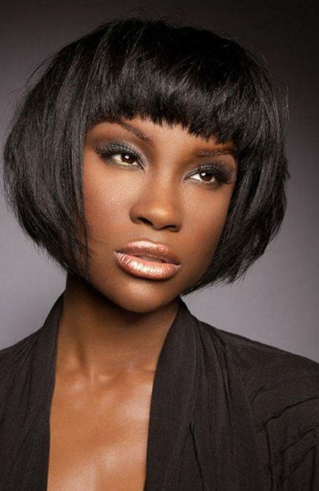 30 peinados cortos para mujeres negras 27