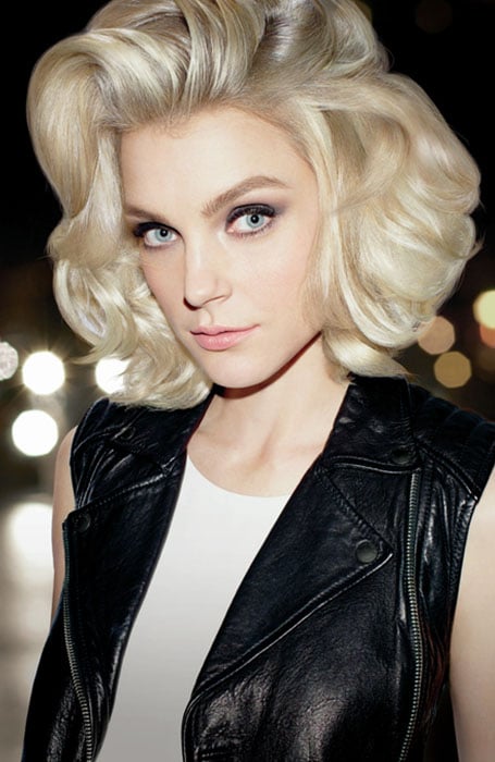 30 peinados fáciles para cabello corto y rizado 16