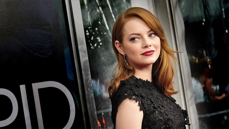 Cómo conseguir los mejores peinados de Emma Stone 10