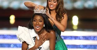 En 2019 las TRES Reinas de la Belleza son de RAZA NEGRA