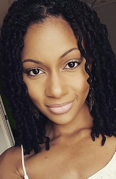 25 peinados con rastas para mujeres 15