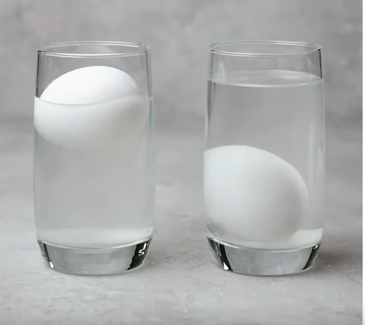 16 usos cambiantes para la sal de mesa que pueden salvarle el día de la