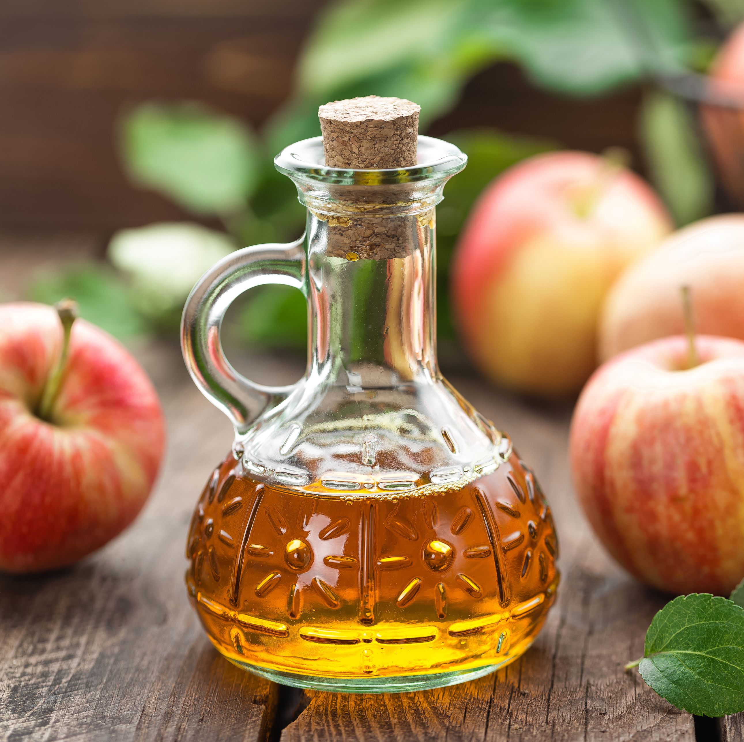 Los beneficios reales del vinagre de sidra de manzana, según un dietista registrado 1