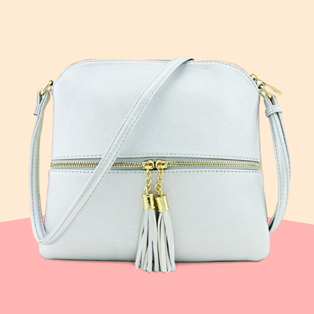 Más de 2,400 compradores de Amazon están obsesionados con esta bolsa de lujo de $14. 1