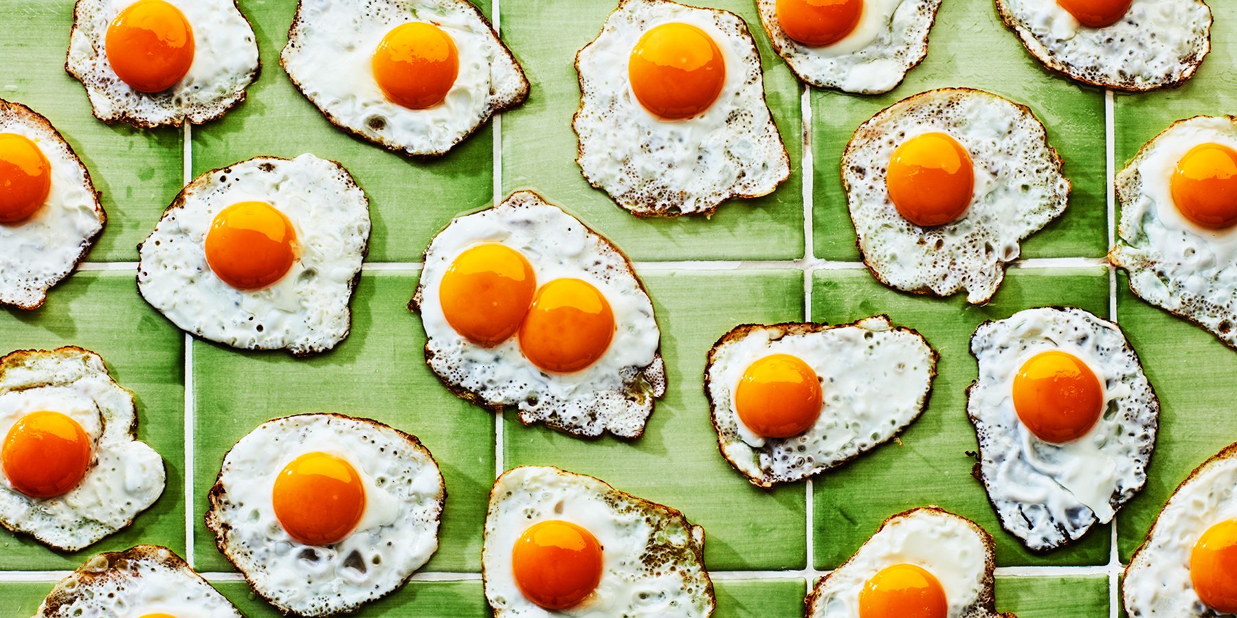 Qué significan los huevos de doble yema