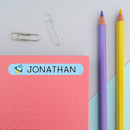 50 Etiquetas Adhesivas Personalizadas, de 6 x 1 cms, para marcar objetos, libros, fiambreras, etc. Color Rosa Basico