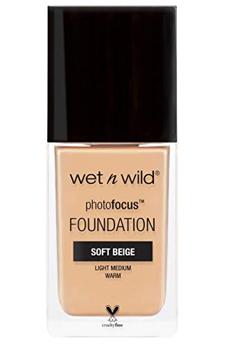 Base de maquillaje de Wet n Wild Photo Focus Foundation, color beige suave