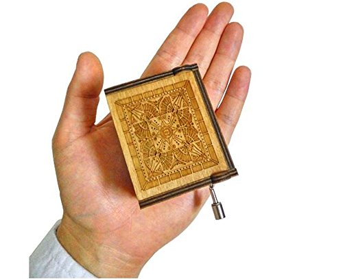 Cuzit Audrey Hepburn Caja de música – Desayuno en la Caja de música Antigua Tallada de Tiffany – Manivela de Madera Caja Musical de Juguete