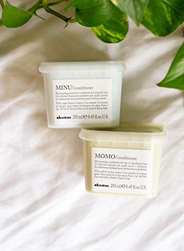 Davines momo moisturizing conditioner (for dry or dehydrated hair) 250.