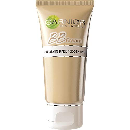 Garnier Skin Active - BB Cream Clásica, Crema Hidratante Todo en 1 para Pieles Normales, SPF15 con Vitamina C, Tono Medio, 50 ml