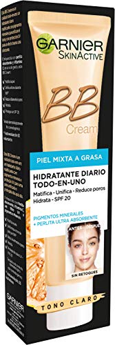 Garnier Skin Active - BB Cream Matificante, Crema Correctora y Anti Imperfecciones para Pieles Mixtas a Grasas, Tono Claro, SPF20, con Vitamina C, 40 ml