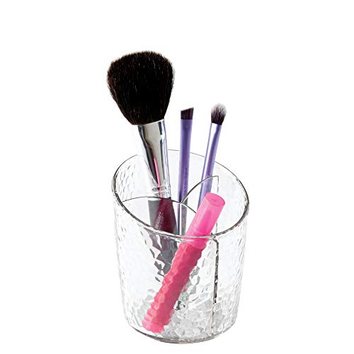 iDesign Organizador de maquillaje, pequeño vaso de baño de plástico para pinceles o máscara de pestañas, elegante portalápices para guardar cosméticos, transparente