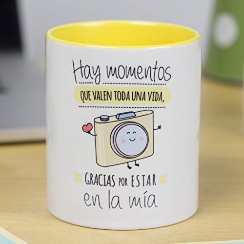 La mente es Maravillosa - Taza con Frase y Dibujo. Regalo Original y Gracioso (Hay Momentos Que Valen Toda una Vida, Gracias por Estar en la mía) Taza Diseño Cámara