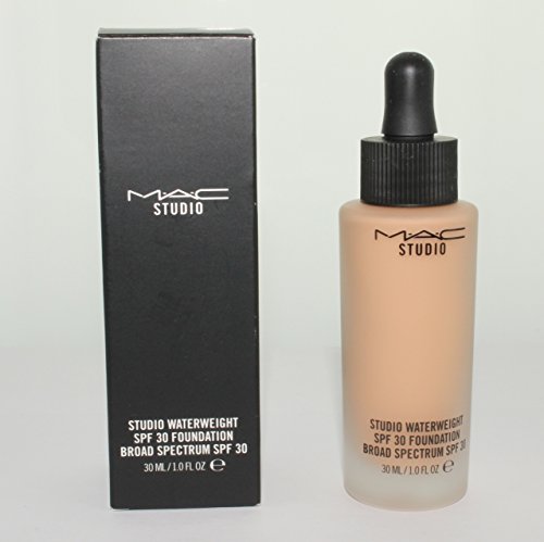 Mac Studio Waterweight Foundation NW22 - Base de maquillaje (30 ml)