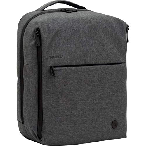 Mochila Valencia CF Futbol Color Negro con Diseño Elegante Impermeable Resistente Ergonómica Cómoda 30x39x14 cm