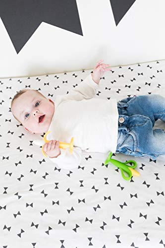 Nûby - Mordedor de silicona con forma de plátano - 3meses
