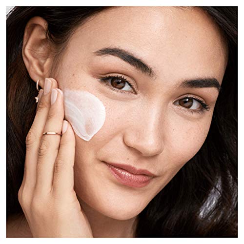 Olay Regenerist 3 Áreas Hidratante Anti-Edad Reafirmante, da Firmeza y Reduce el Aspecto de Las Arrugas - 50 ml