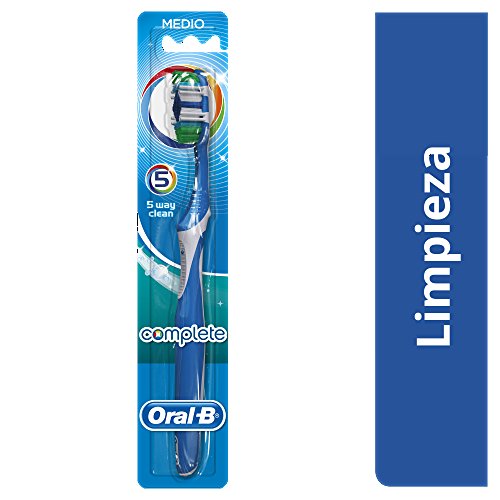 Oral-B Complete Cepillo de dientes manual 5 Formas de Limpieza Medio - colores surtido