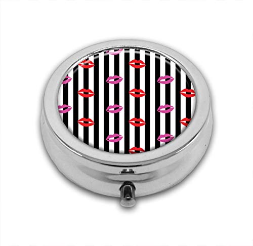 Pastillero de bolsillo con diseño moderno y estampado de barras de labios en rayas, personalizable, redondo, plateado, de 2,1 pulgadas, 3 compartimentos, pastillero o pastillero