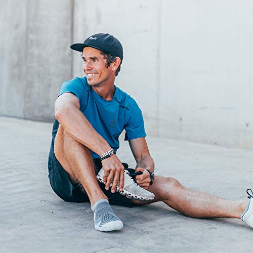 ROCKAY 20four7 Calcetines Atléticos para Hombres y Mujeres, Alcochonado de Performance, Corte al tobillo, 100% Reciclados, para Actividades Deportivas, Anti-Olor (1 Par)