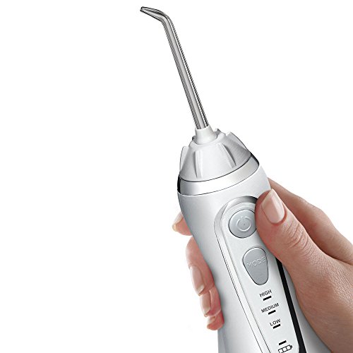 Waterpik WP-560EU Irrigador Bucal Recargable Irrigador Dental Portátil, Color Blanco