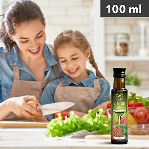 Aceite de Almendras Dulces 100ml - Refinado - Italia - 100% Puro y Natural - Aceite de Almendra Comestible Natural los Mejores Beneficios para Cocinar - Botella de vidrio - Almond Oil