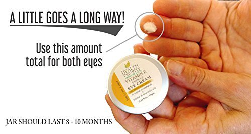 Crema para los ojos con vitamina E natural para el tratamiento de las ojeras. Reduce las bolsas hinchadas, elimina las arrugas y las líneas finas y suaviza las patas de gallo.
