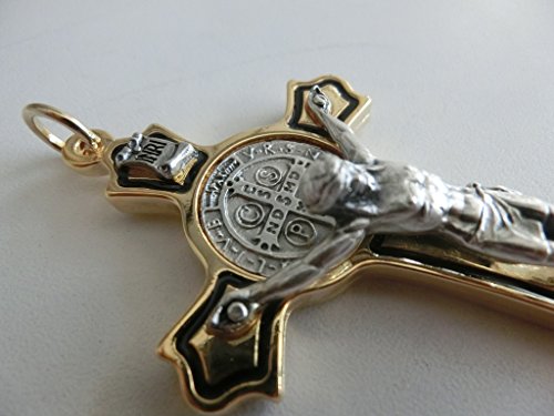 GTBItaly - Crucifijo con medalla del exorcista San Benito, dorado y perfilado con esmalte negro, 8 cm