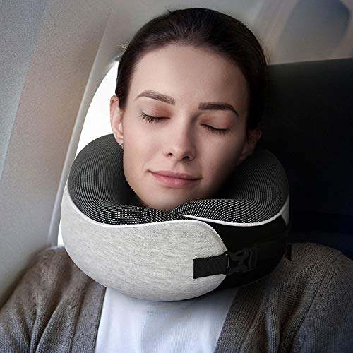 Guiffly Almohada de Viaje, Almohada de Cuello de avión de Espuma de Memoria para Viajar, Soporte Envolvente de 360 Grados, Mascara para los Ojos & Tapones para los oídos-Gris