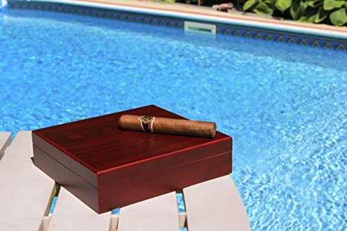 Humidor de Cedro Español de Acabado de Cerezo con Sellado Magnético