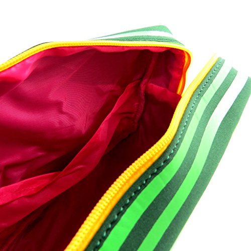 Kit de aseo 'Agatha Ruiz De La Prada'verde amarillo (25x16x8 cm).