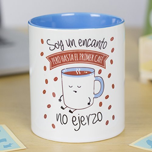 La mente es Maravillosa - Taza con Frase y Dibujo. Regalo Original y Gracioso (Soy un Encanto Pero hasta el Primer café no ejerzo) Taza Diseño Café