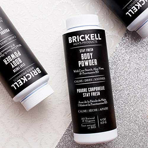 Los productos Brickell para hombres Stay Fresh Body Powder para hombres, naturales y orgánicos libres de talco, absorben el sudor, mantienen la piel seca, 118 mL, perfumados (Perfumado)