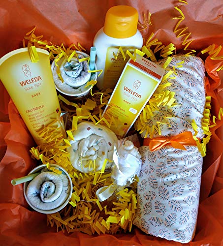 MAXI Canastilla para Bebés con Productos WELEDA, Mantita (o Cambiador portatil), Body, Calcetines y Pañales | Versión UNISEX, Ideal para Niñas y para Niños!