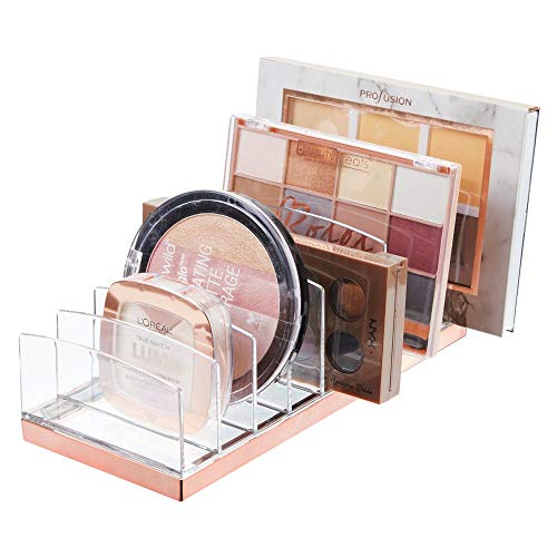 mDesign Organizador de maquillaje en plástico – Clasificador con 9 compartimentos para organizar maquillaje – Bandeja organizadora para lavabo, tocador o armario – transparente/dorado rojizo