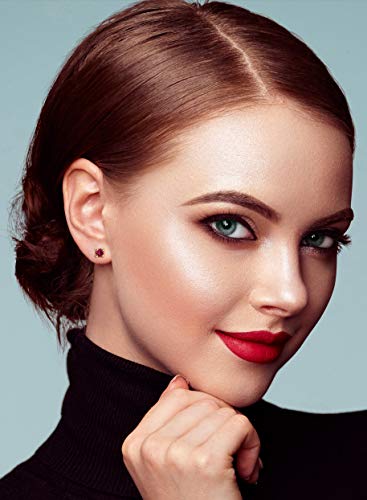 Miore Pendientes de mujer con oro amarillo de 9 quilates (375) y rubí sintético, corte redondo, 4.5 mm