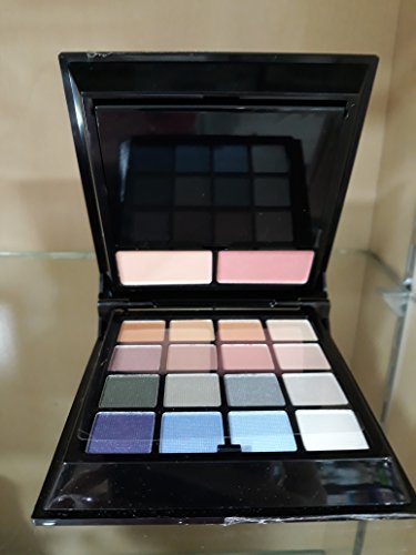 Mirlans, Paleta 16 sombras, 1 colorete, 1 polvo compacto, 4 brillos labiales