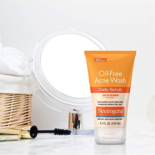 Neutrogena Sin aceite acné exfoliante facial con ácido salicílico medicina tratamiento del acné sin aceite exfoliante limpiador acné con ácido salicílico, 4.2 fl. Onz