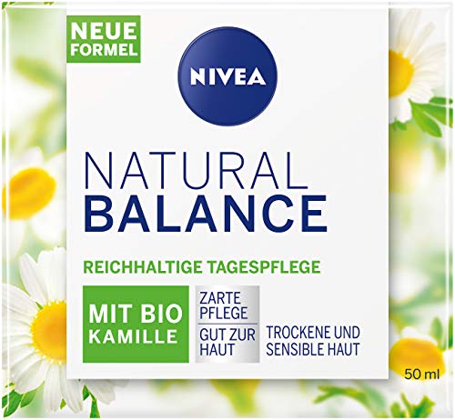 Nivea - Crema hidratante de día Nivea Natural Balance (50 ml), con aloe vera orgánico, aceite de jojoba y almendra, crema de día para piel normal y mixta