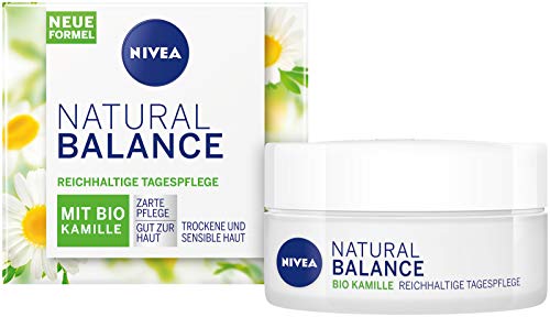 Nivea - Crema hidratante de día Nivea Natural Balance (50 ml), con aloe vera orgánico, aceite de jojoba y almendra, crema de día para piel normal y mixta