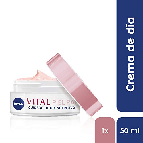 NIVEA VITAL Piel Radiante Cuidado de Día Nutritivo (1 x 50 ml), crema hidratante para reducir las arrugas, crema revitalizante de día para la piel madura