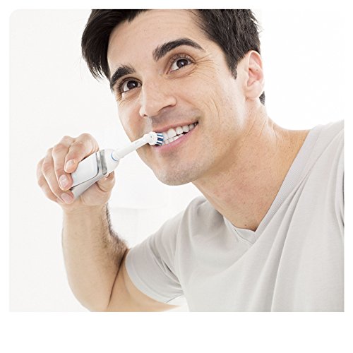 Oral-B Vitality CrossAction 2D - Cepillo electrico recargable, morado
