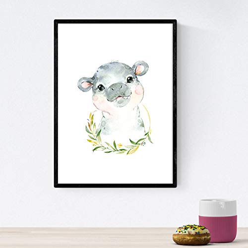 Pack de Cuatro láminas con Ilustraciones de Animales. Posters con imágenes Infantiles de Animales. Girafa hipopotamo uricatas y Leon. Tamaño A4 sin Marco…