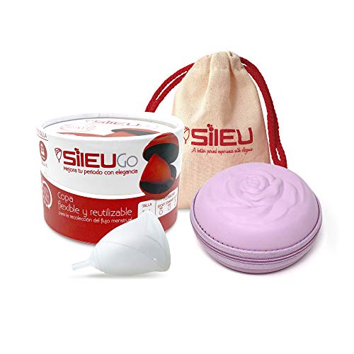 Pack Sileu Go: Copa menstrual Rose - Modelo de iniciación - Alternativa ecológica, natural a tampones y compresas - Talla S, Transparente, Flexibilidad Standard + Estuche de Flor Transparente