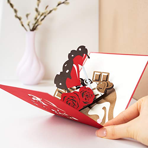 PaperCrush® - Tarjeta de cumpleaños "Sweet Love" en 3D con corazón y chocolate, tarjeta de regalo para novia o madre, romántica tarjeta de amor para mujer, aniversario de boda (Te amo)