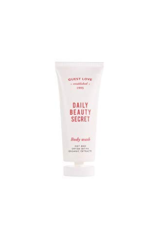 Paquete de regalo de belleza Champú, gel de baño, acondicionador, crema hidratante y jabón de Guest Love Made in Italy