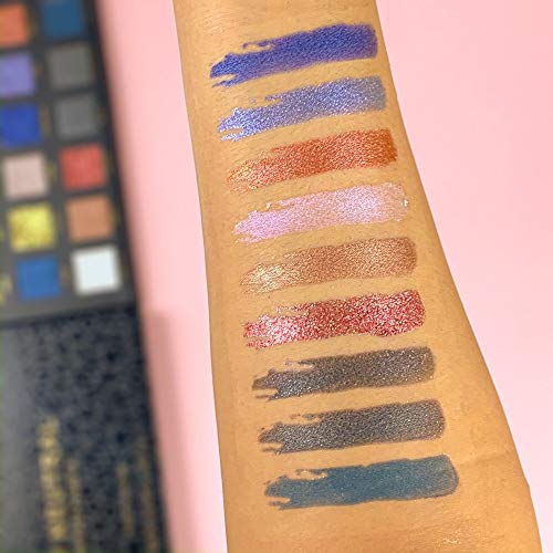 REVOLUTION PRO NEW NEUTRAL SMOKED PALETTE