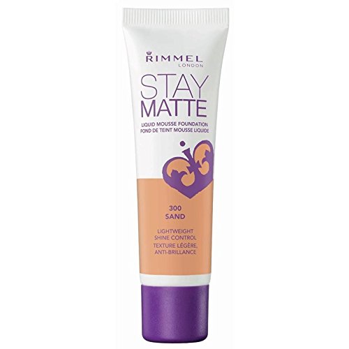 Rimmel Stay Matte Base de maquillaje No. 300 Arena.